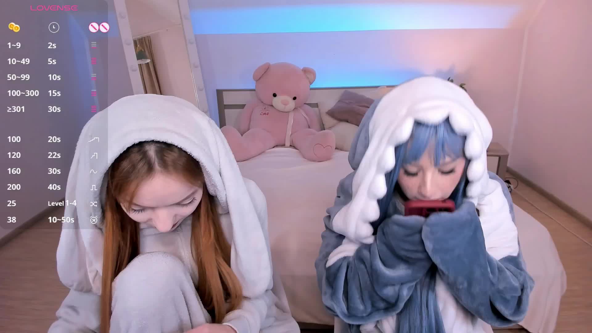 Necucubi Live Sex December 17, 2025