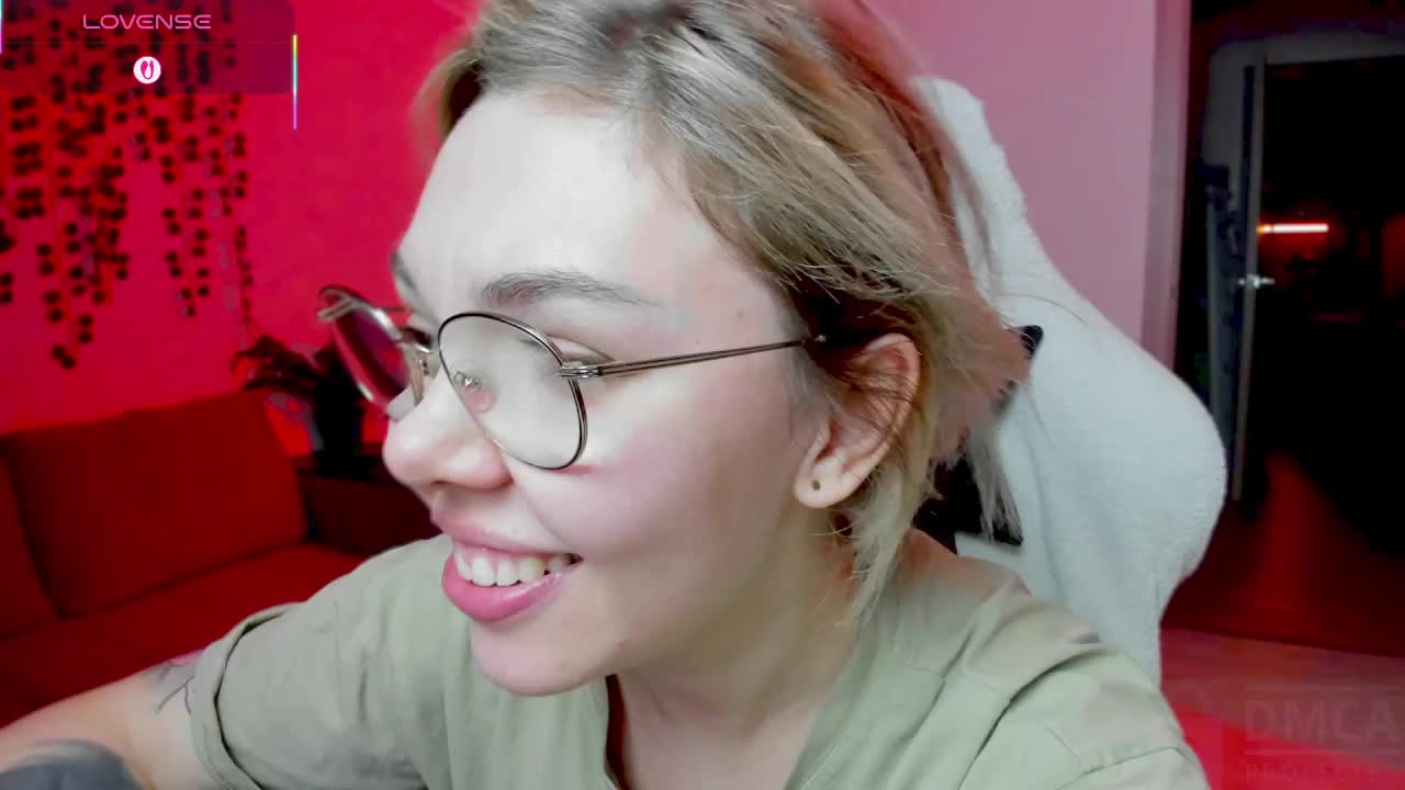 AnyaTaylorJoy_ Live Sex December 13, 2025