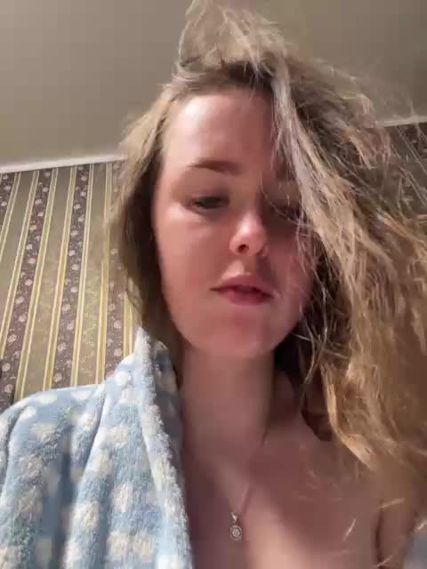 MariaBowman Live Sex December 12, 2025