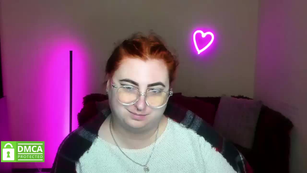 Aliciaredluv Live Sex December 17, 2025