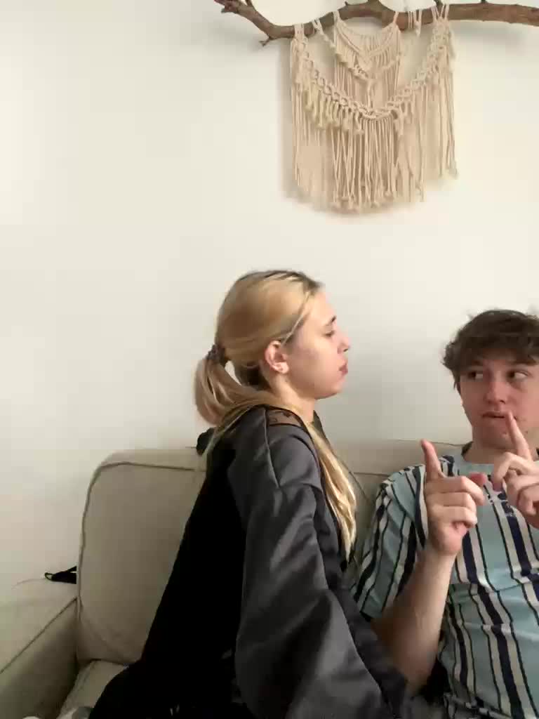 lina_wap Live Sex December 19, 2025