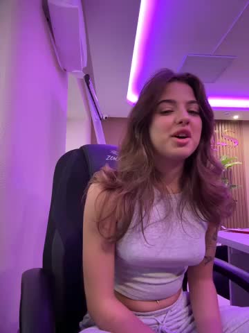 CharleneWoods Live Sex December 13, 2025