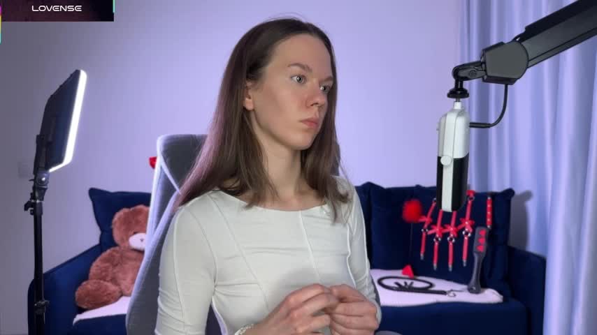 SharkyBaby Live Sex December 13, 2025