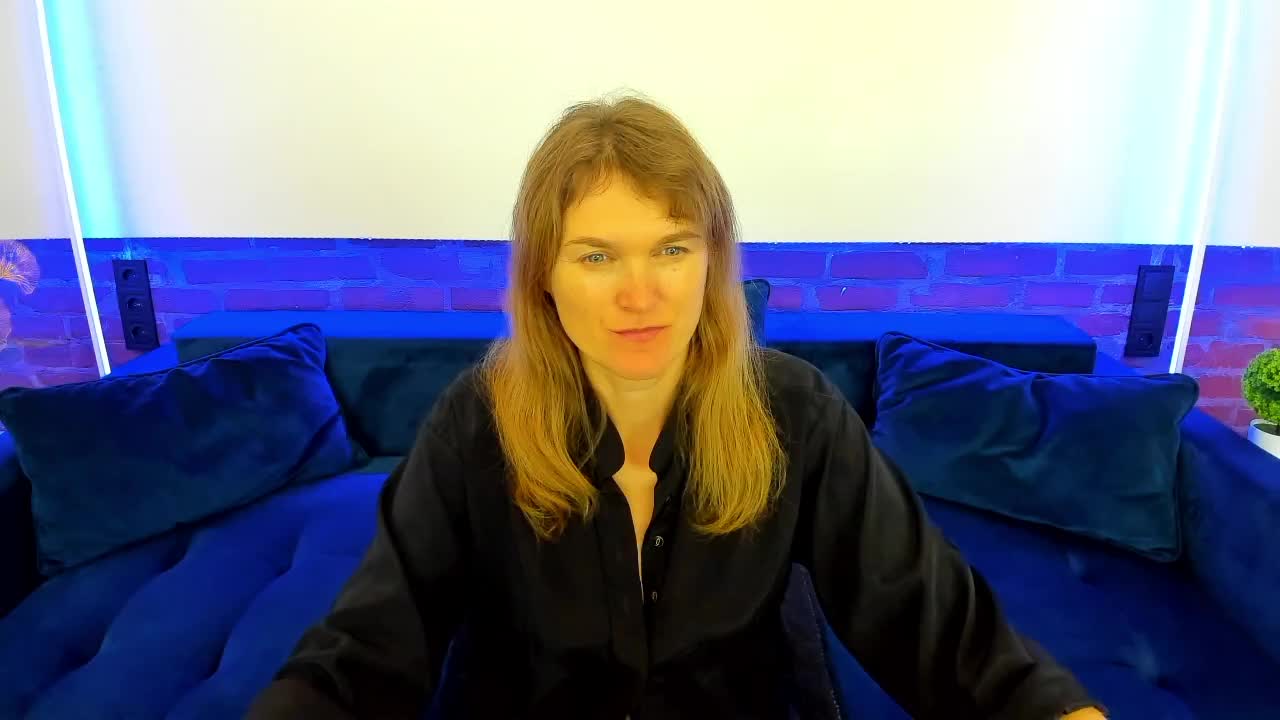 Annabel-xxx Live Sex December 14, 2025