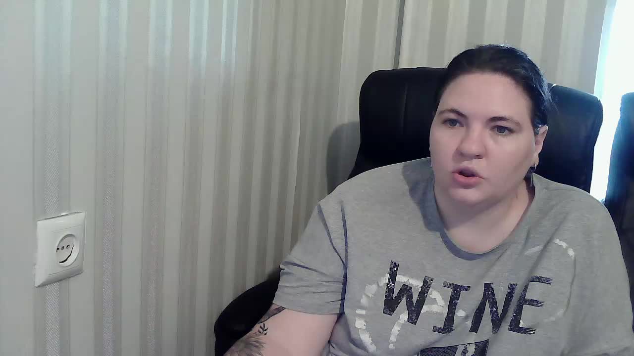 XLisaBlueX Live Sex December 13, 2025