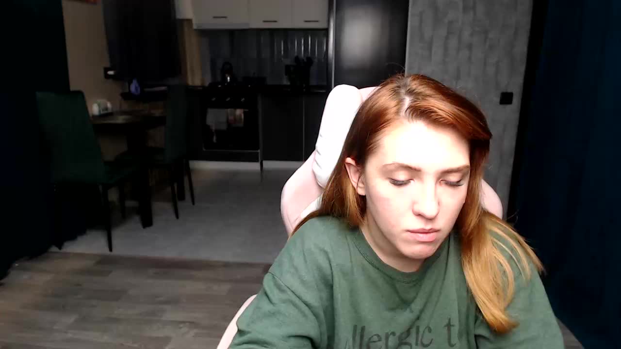 Regimasmile Live Sex December 13, 2025