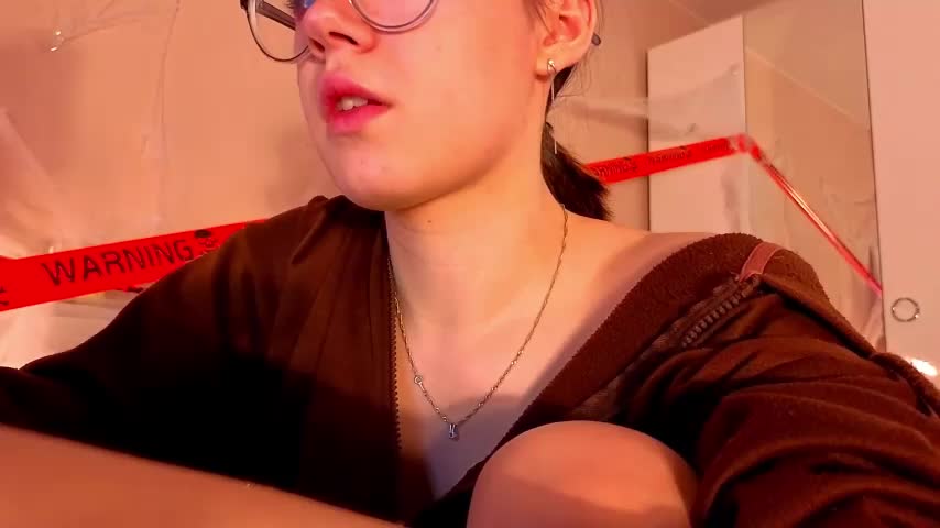 Mia_Luw Live Sex December 13, 2025
