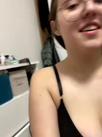 Vviikkssiikk Live Sex December 13, 2025