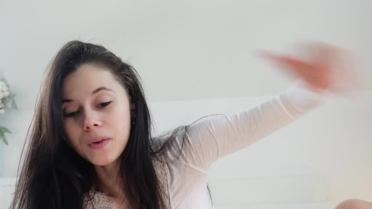 Taanni Live Sex December 17, 2025