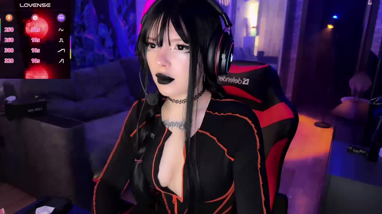 Amelia__ Live Sex December 13, 2025