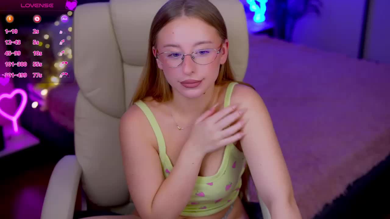 SilverrMoon Live Sex December 13, 2025