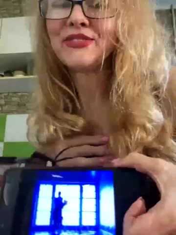 Ritia Live Sex December 13, 2025