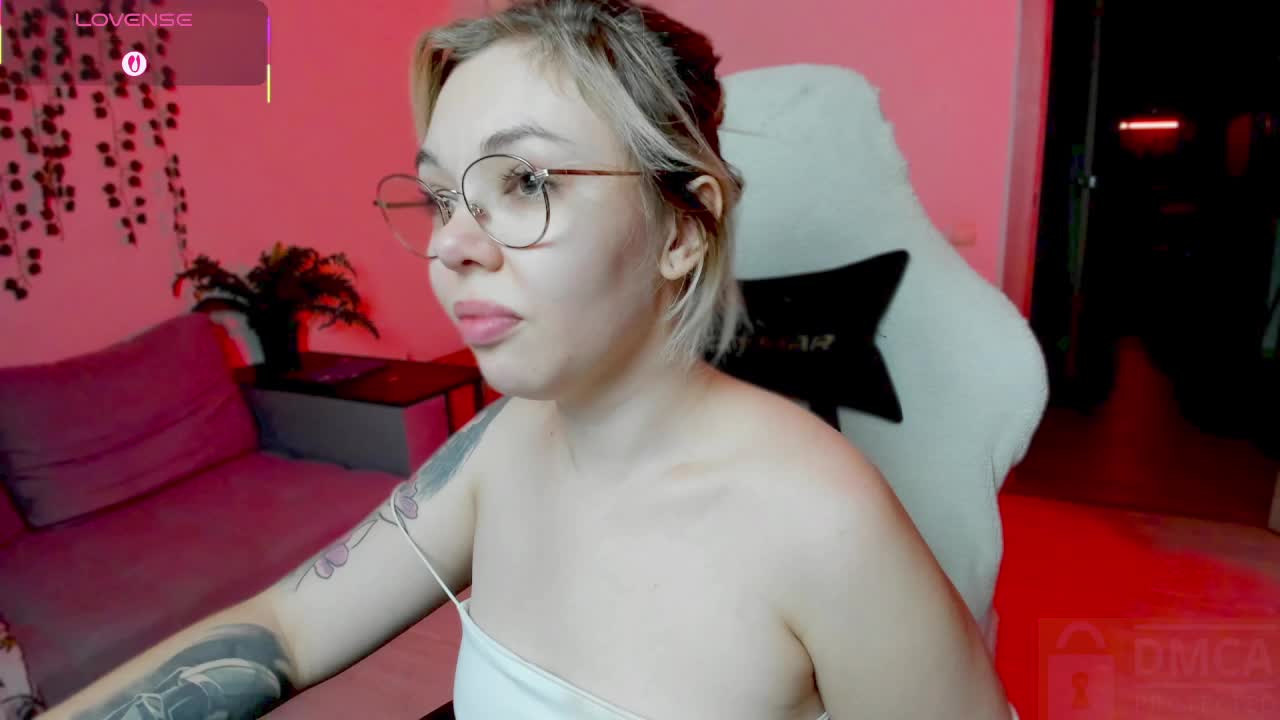 AnyaTaylorJoy_ Live Sex December 13, 2025