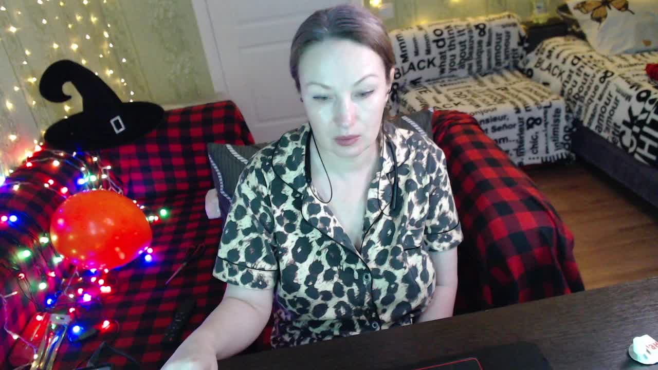 MeganIris Live Sex December 14, 2025