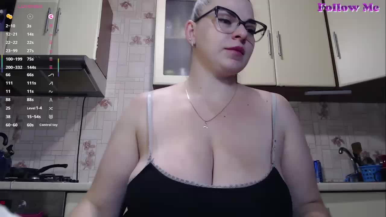 CarolinaDiamond33 Live Sex December 13, 2025