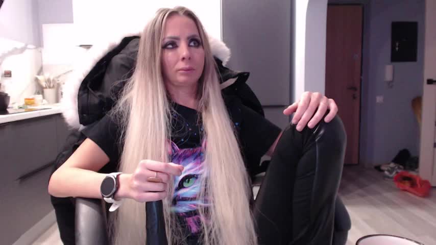 blondalina Live Sex December 17, 2025
