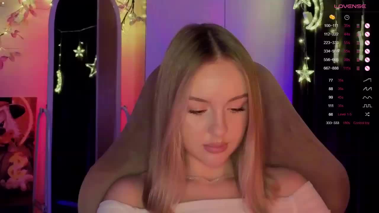 Nestyzz Live Sex December 17, 2025