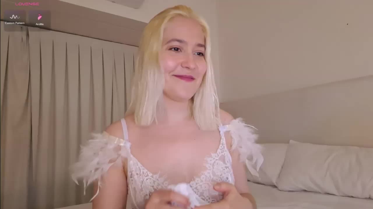 Bella_Byers Live Sex December 14, 2025