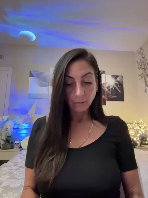 IrinkaGata Live Sex December 14, 2025