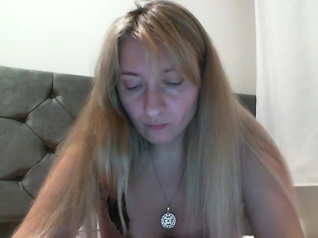 RuslanaFlower Live Sex December 13, 2025