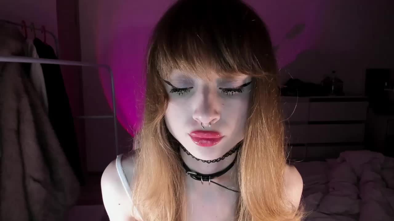 mnepohuyy Live Sex December 13, 2025