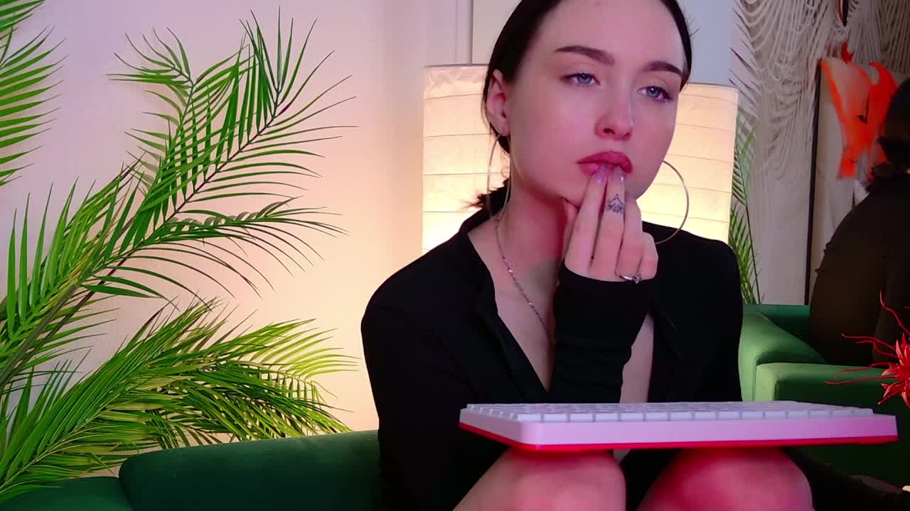 MonikaCarter Live Sex 2025.11.03