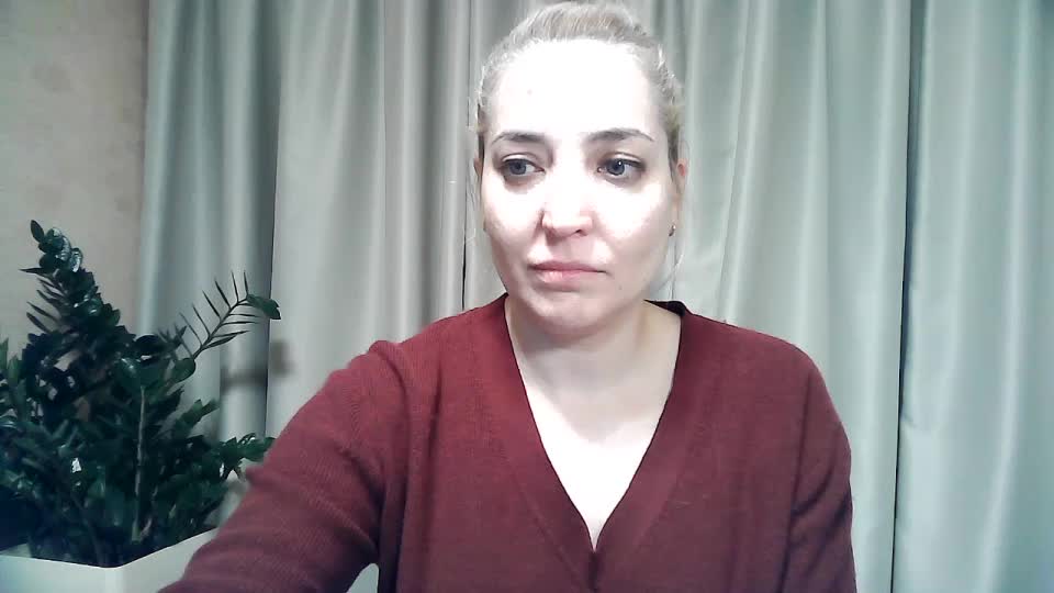 mariska-kiska Live Sex December 13, 2025