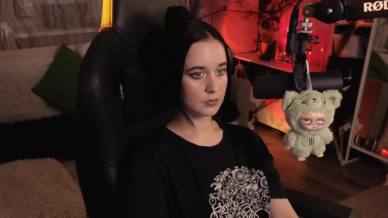 Kira_Li_Lime Live Sex December 13, 2025