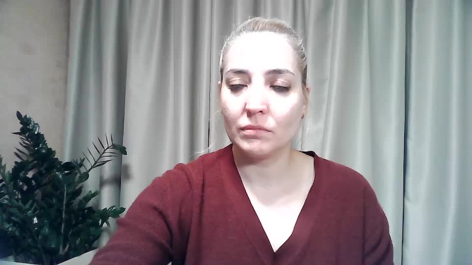 mariska-kiska Live Sex December 13, 2025