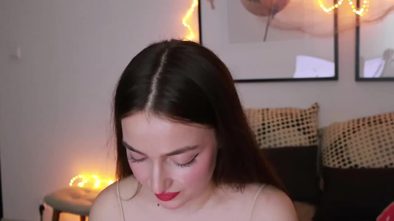 ChloeMeow Live Sex December 13, 2025