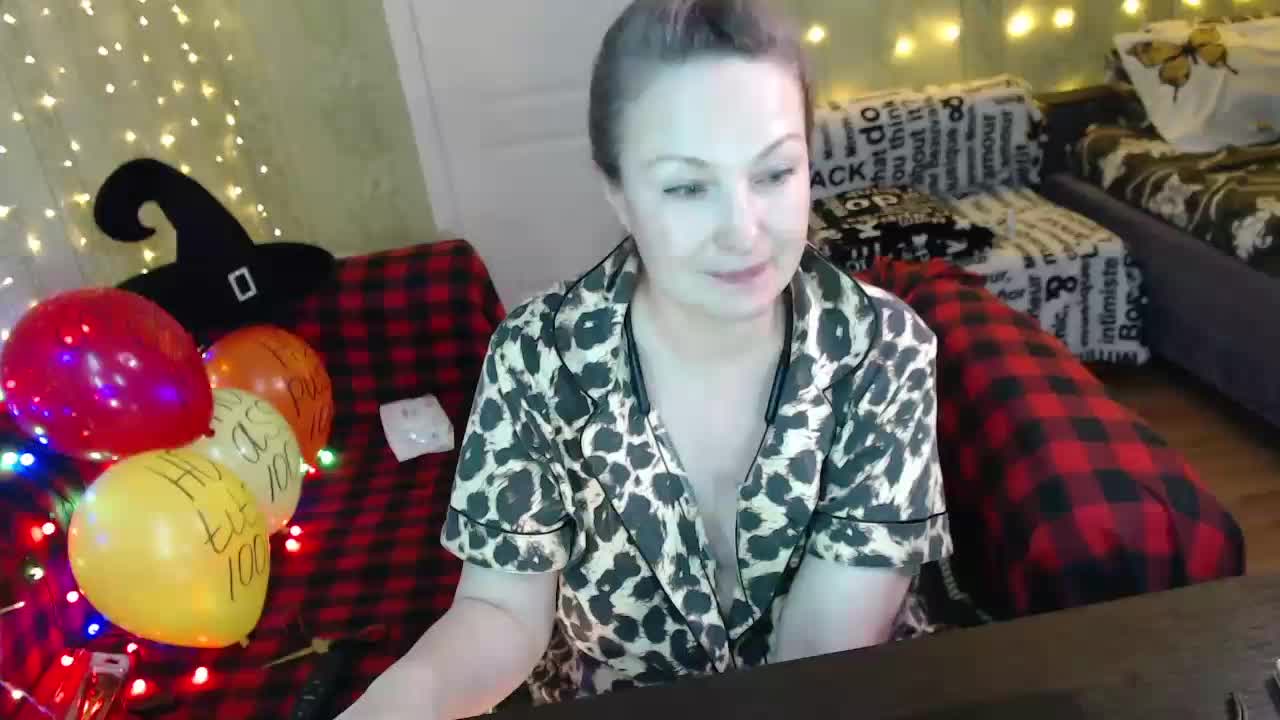 MeganIris Live Sex December 14, 2025