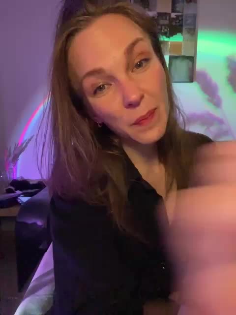Alisasqrl Live Sex December 13, 2025
