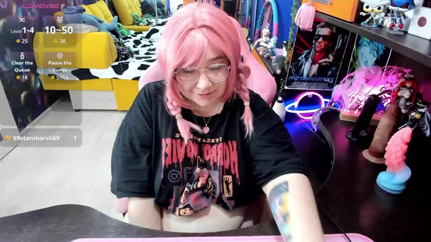 Softie_Sofy Live Sex December 14, 2025