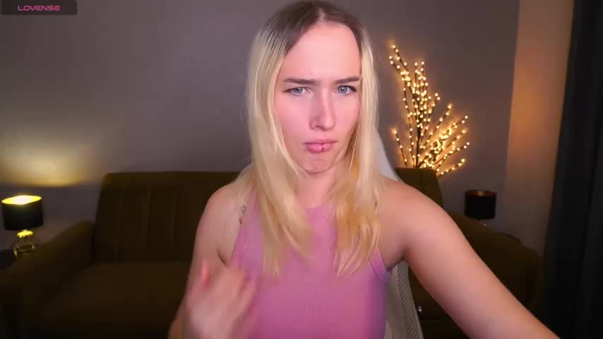 LilElfie Live Sex December 15, 2025