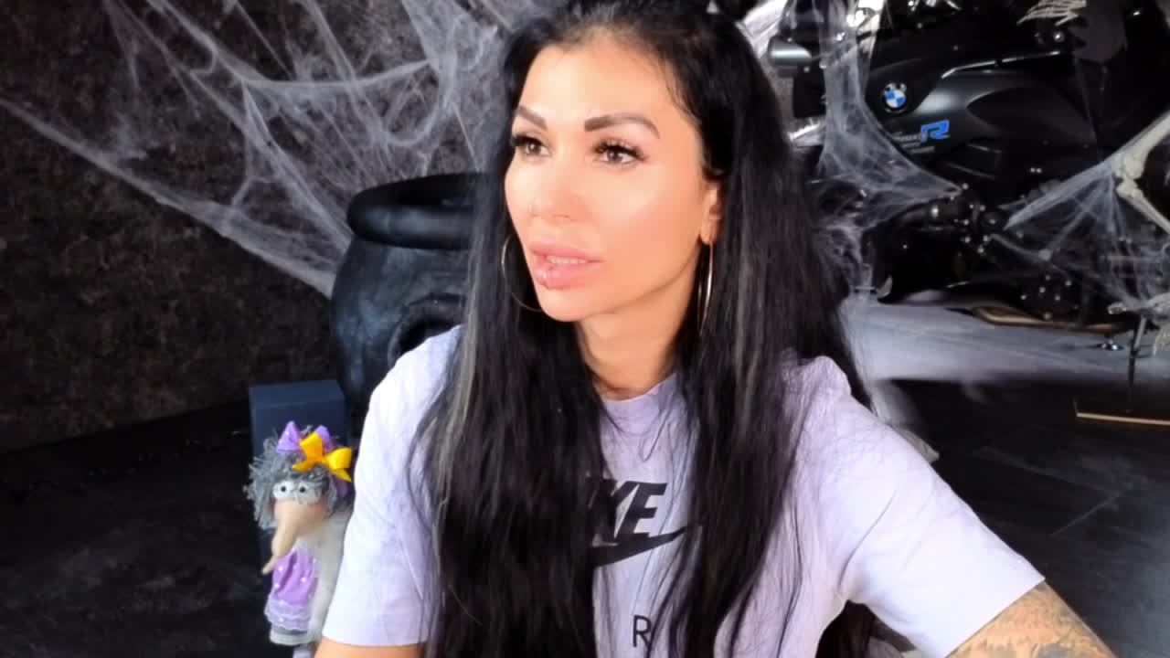 -BABAYAGA- Live Sex December 17, 2025