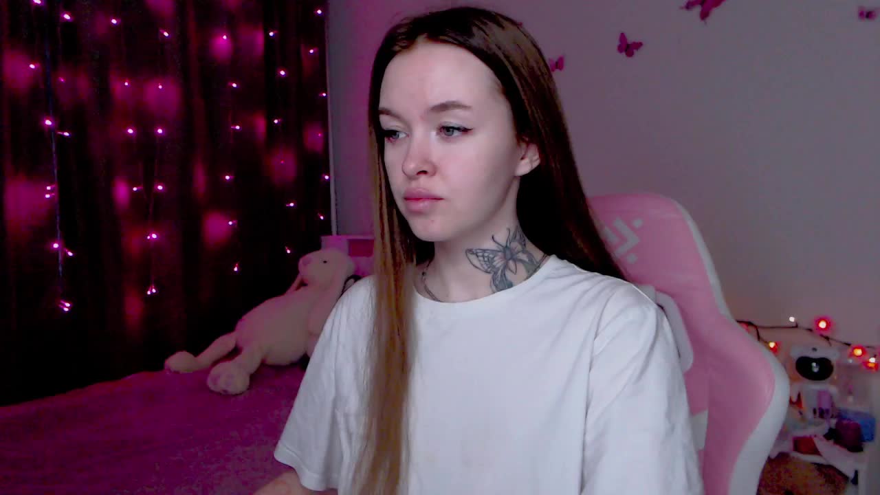 NaughtyMable Live Sex December 14, 2025