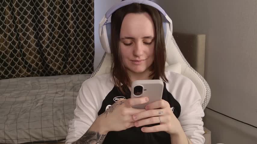 Luna_Loveee Live Sex December 15, 2025