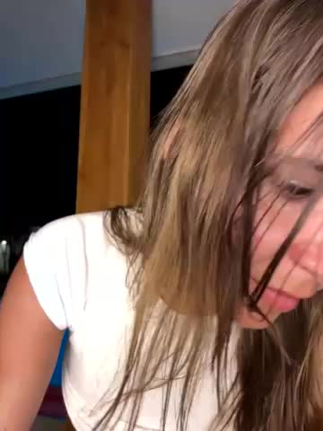 JuicyFruits93 Live Sex December 17, 2025