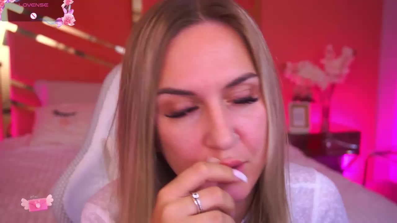 MollyWild Live Sex December 13, 2025