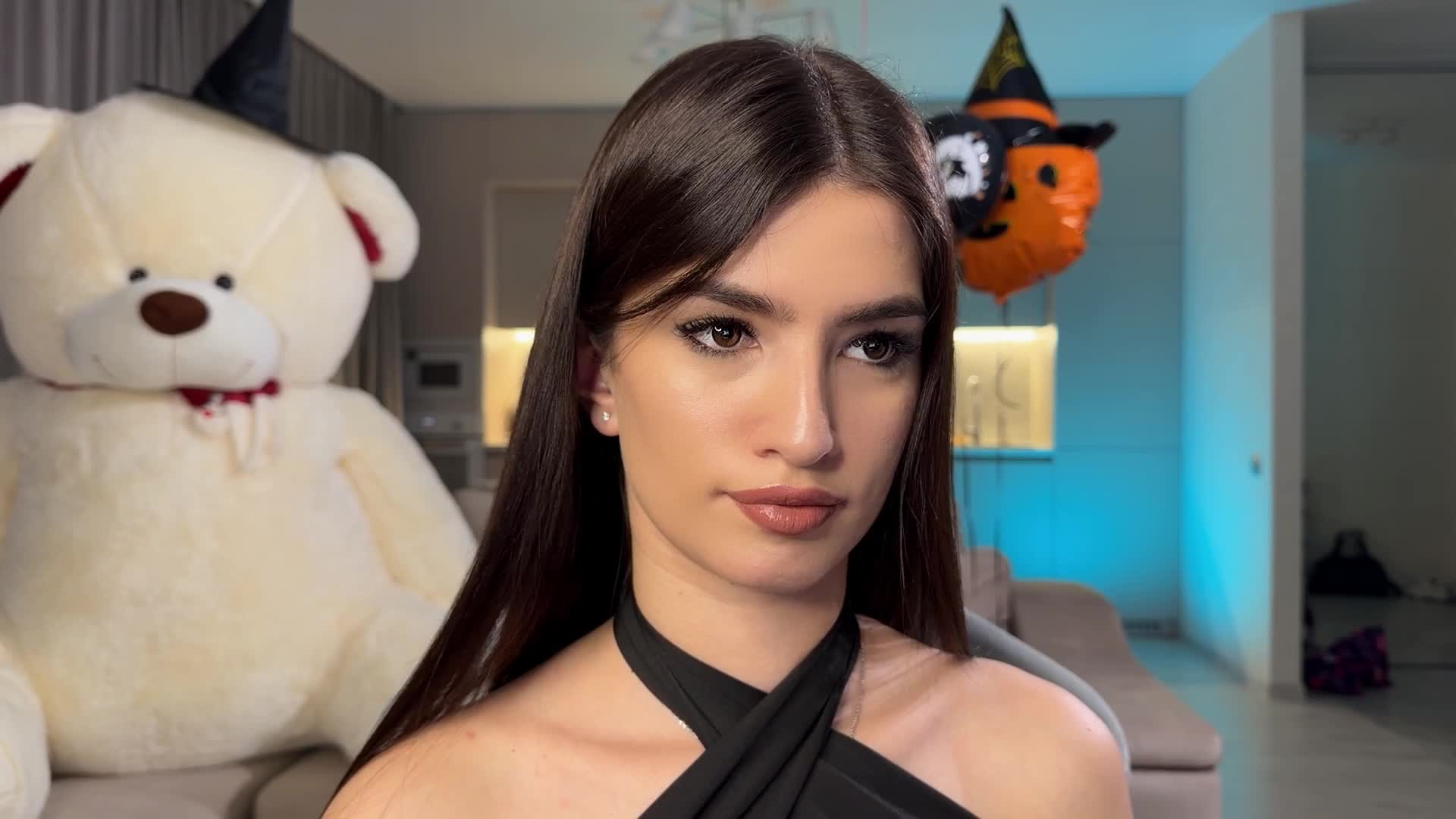 Sofi-Mi Live Sex December 17, 2025