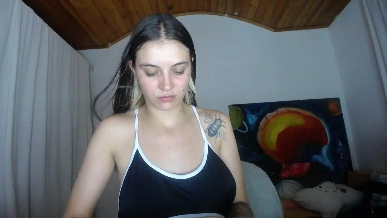 mariecam420 Live Sex December 14, 2025