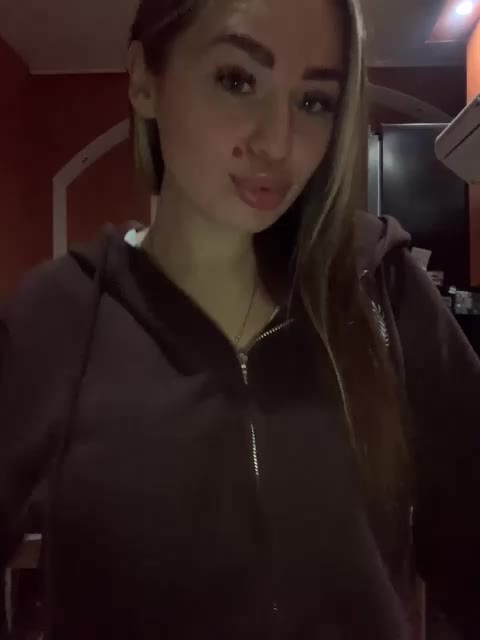 Polichkaaaa Live Sex December 14, 2025