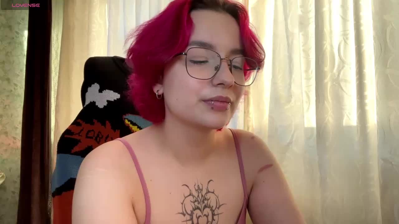 YoungAvenoso Live Sex December 13, 2025