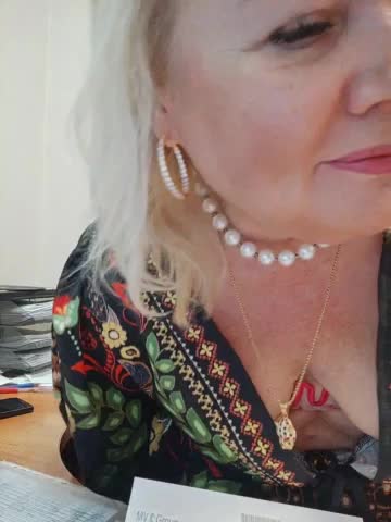 BESTija-1 Live Sex November 6, 2025