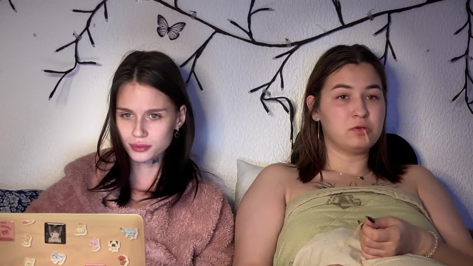 Passionate_Girls Live Sex December 13, 2025