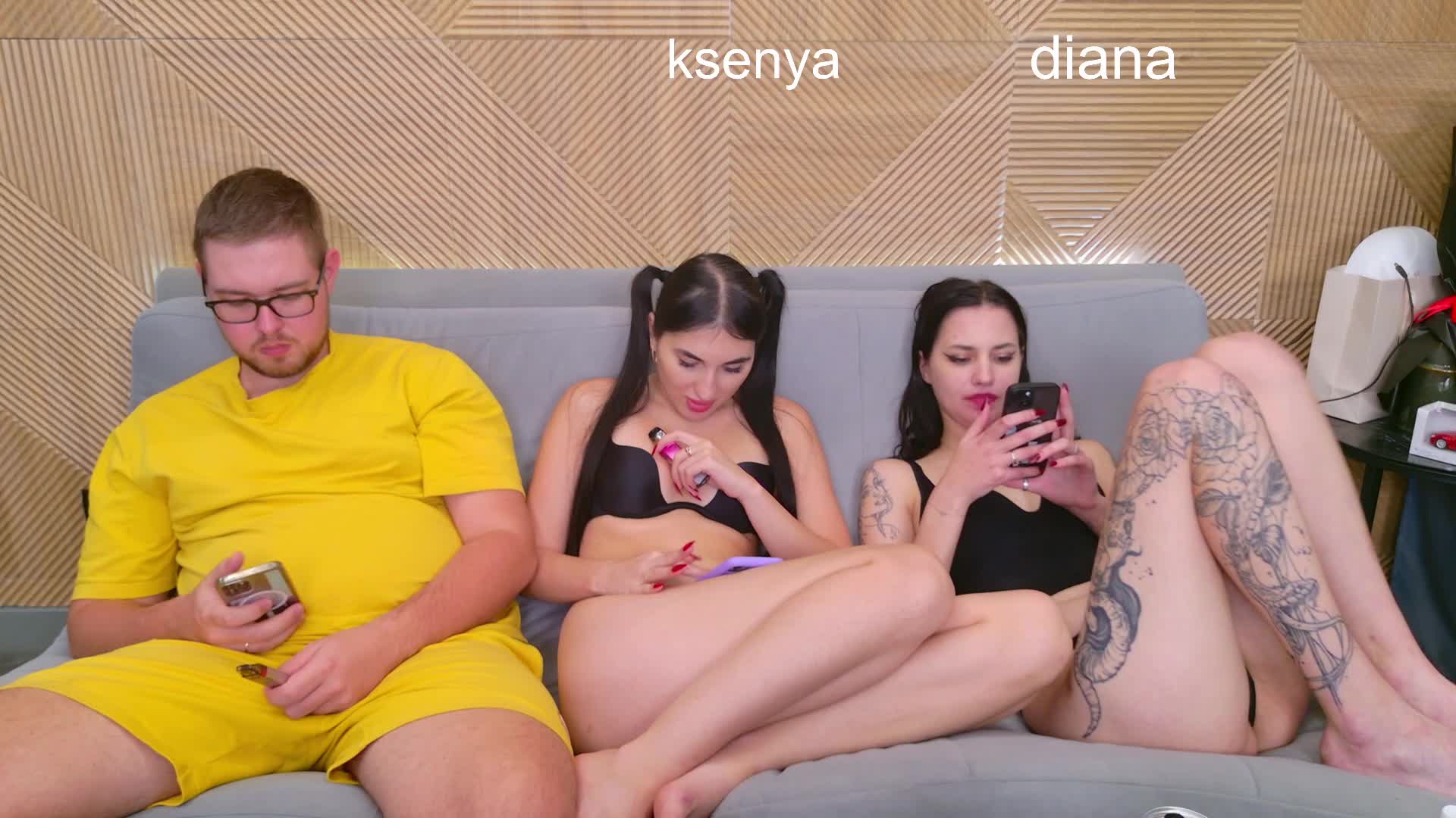 WebcamSlut Live Sex December 14, 2025