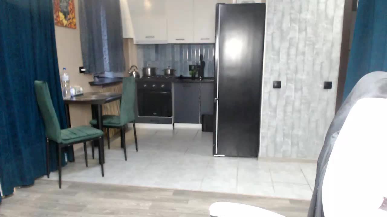 Regimasmile Live Sex December 13, 2025