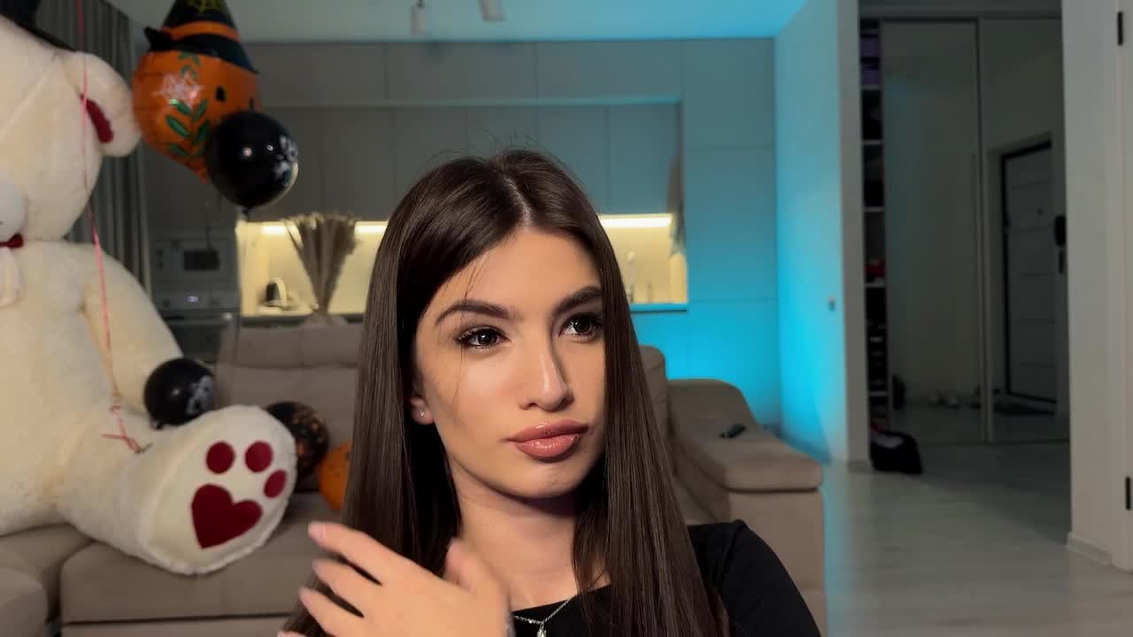 Sofi-Mi Live Sex December 17, 2025