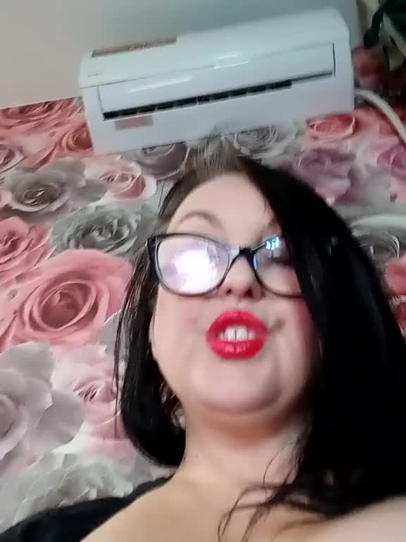 ViktoryDimond Live Sex December 14, 2025