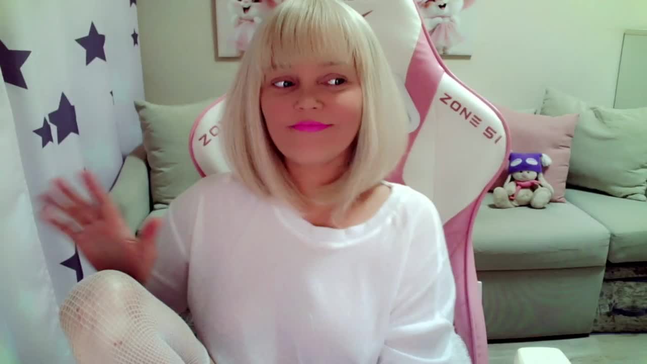 ChristieRoses Live Sex December 13, 2025